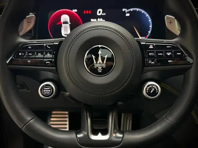 Maserati Grecale view 9