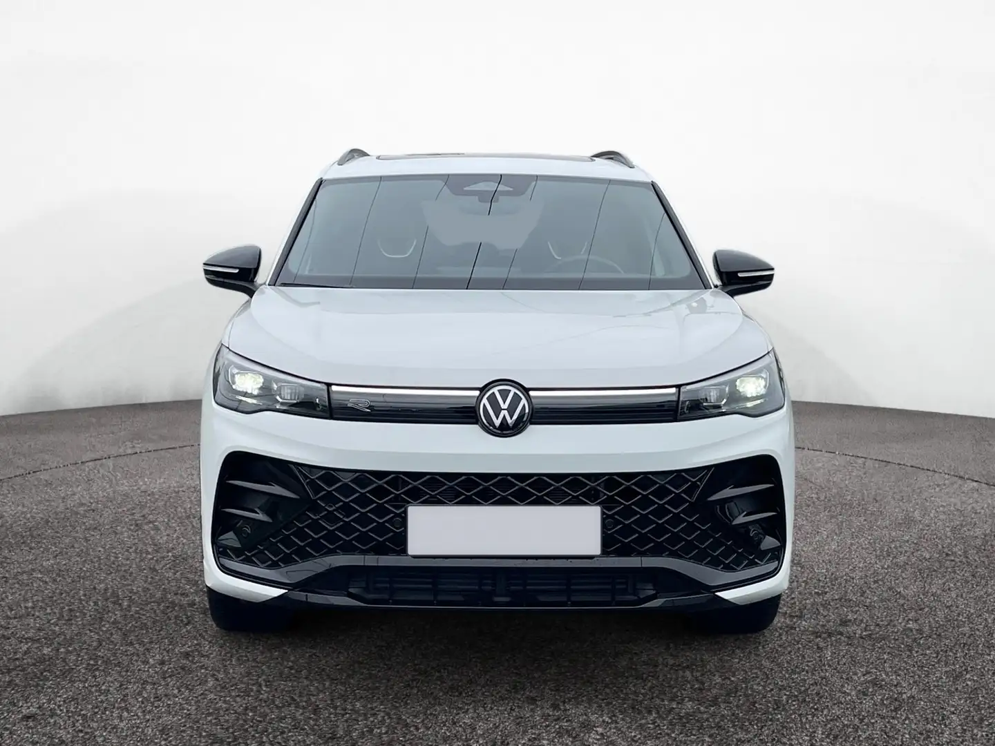 Volkswagen Tiguan R-Line TDI DSG|PANO|AHK|BLACK STYLE|NAVI Weiß - 2