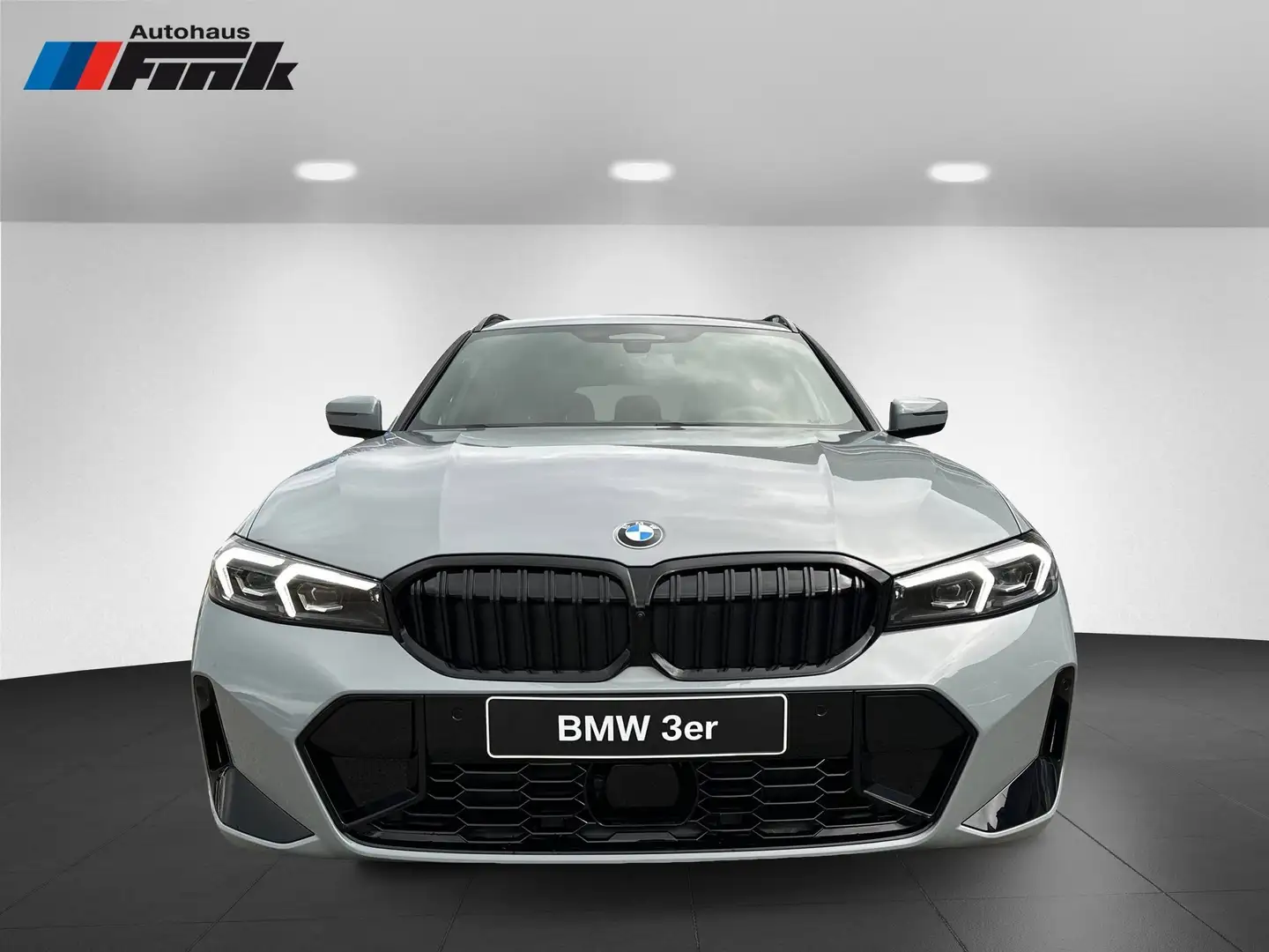 BMW 330 d xDrive Touring M Sportpaket Head-Up DAB Šedá - 2