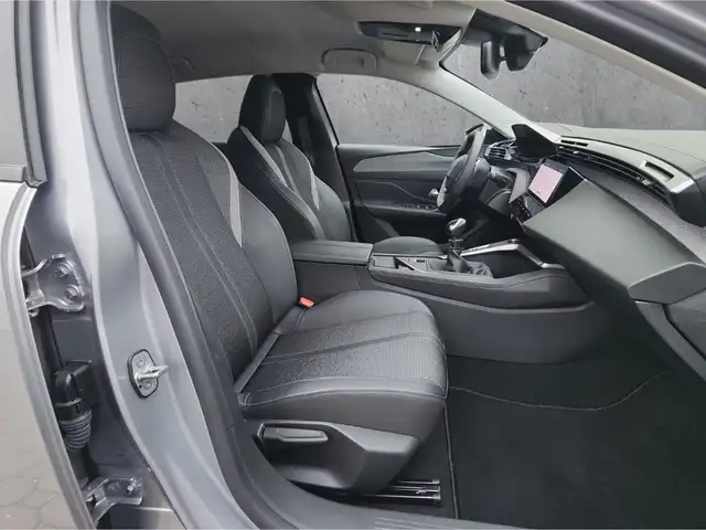 Peugeot 308 view 13