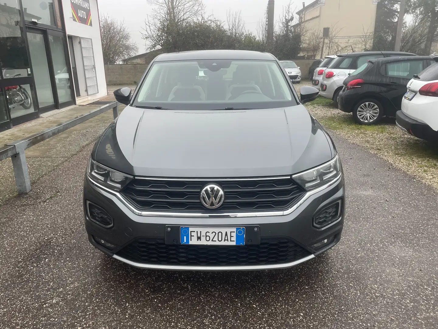 Volkswagen T-Roc T-Roc I 1.6 tdi Style X NEOPATENTATI Grau - 2