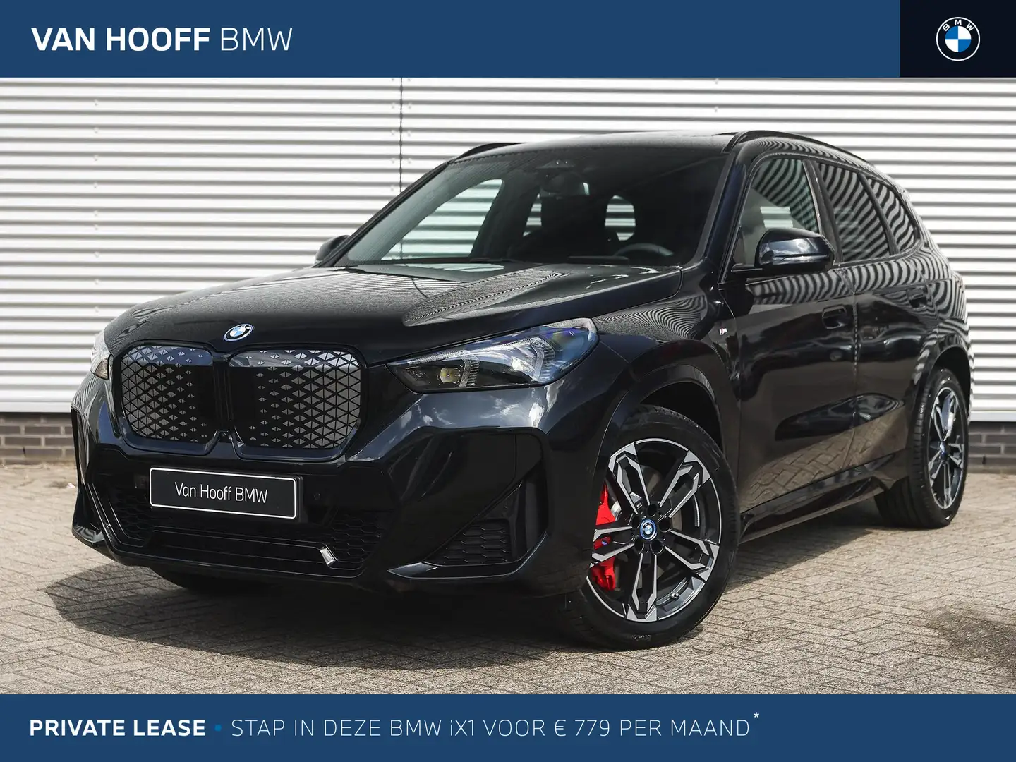 BMW iX1 eDrive20 High Executive M Sport / Panoramadak / Tr Zwart - 1