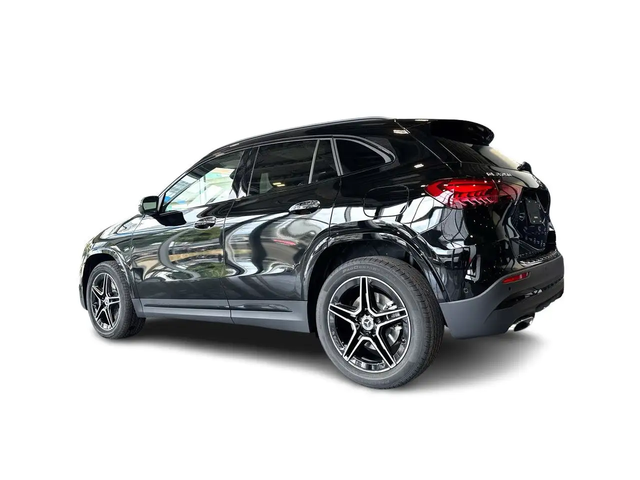 Mercedes-Benz GLA снимка Mercedes-Benz GLA