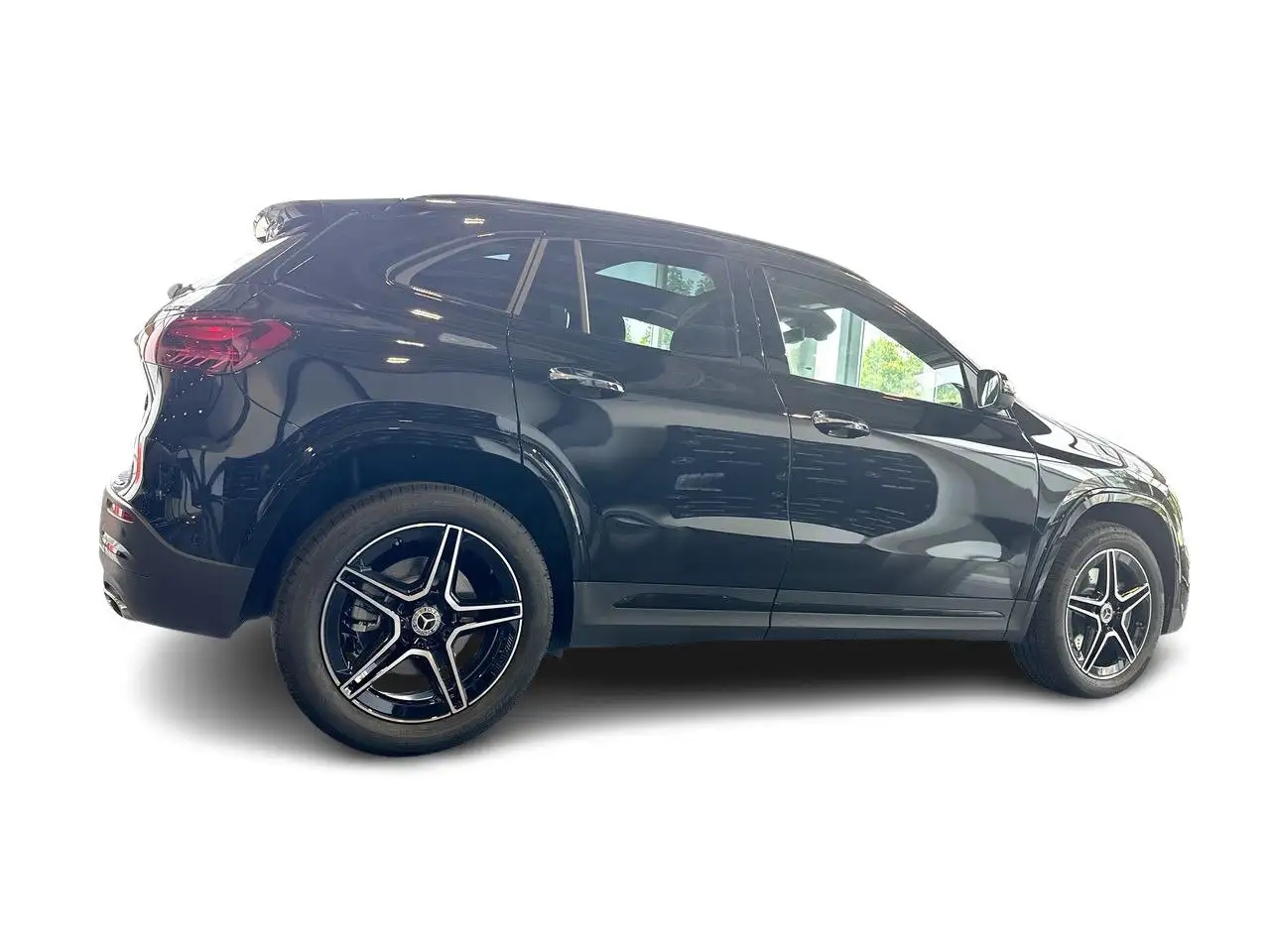 Mercedes-Benz GLA снимка Mercedes-Benz GLA
