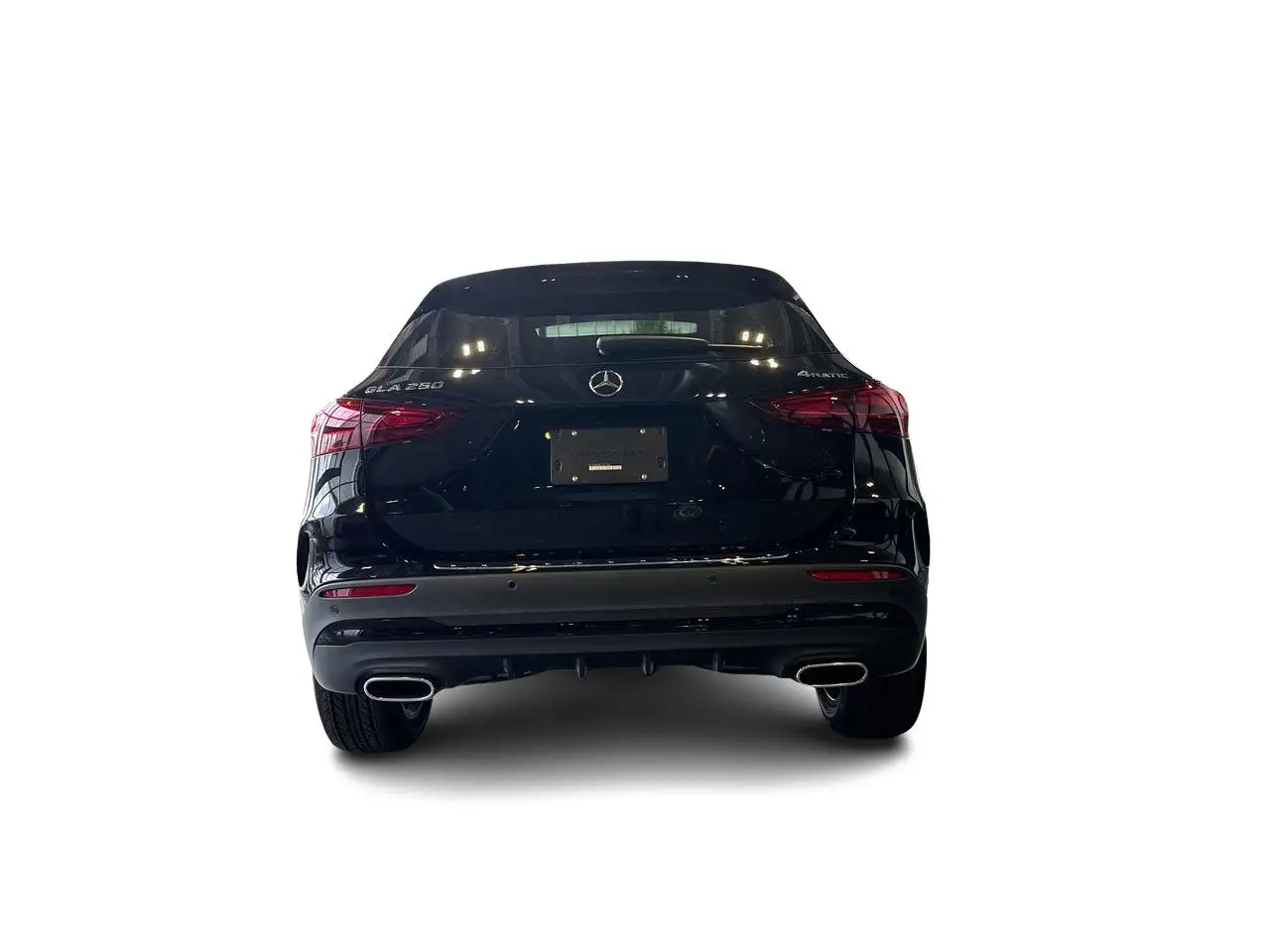 Mercedes-Benz GLA снимка Mercedes-Benz GLA