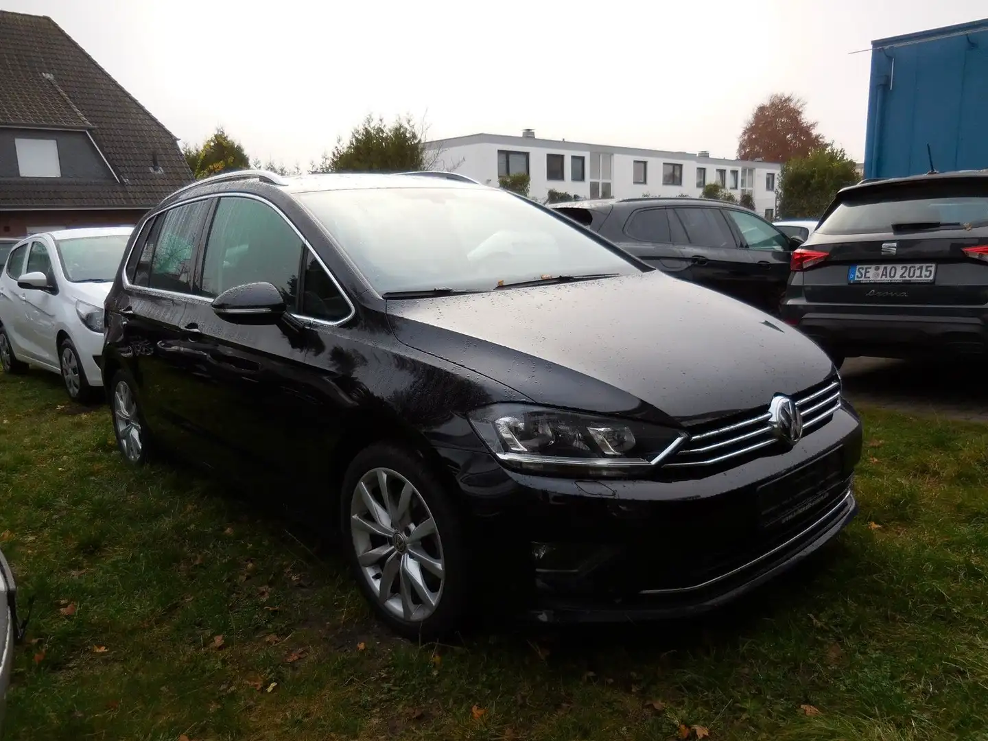 Volkswagen Golf Sportsvan VII Highline BMT/Aut./Navi/Xenon. Noir - 1