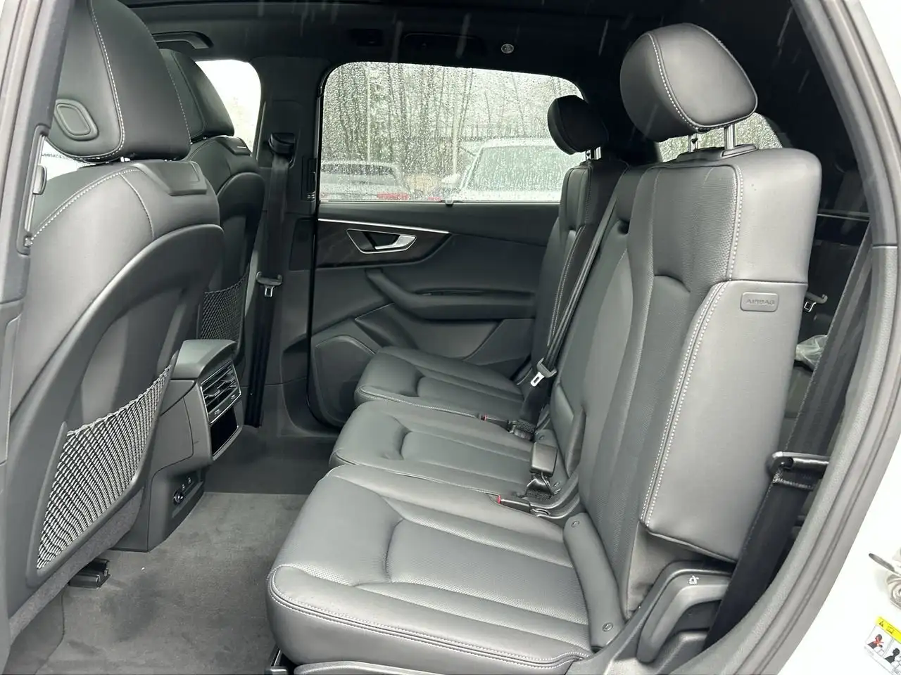 Audi Q7 снимка Audi Q7