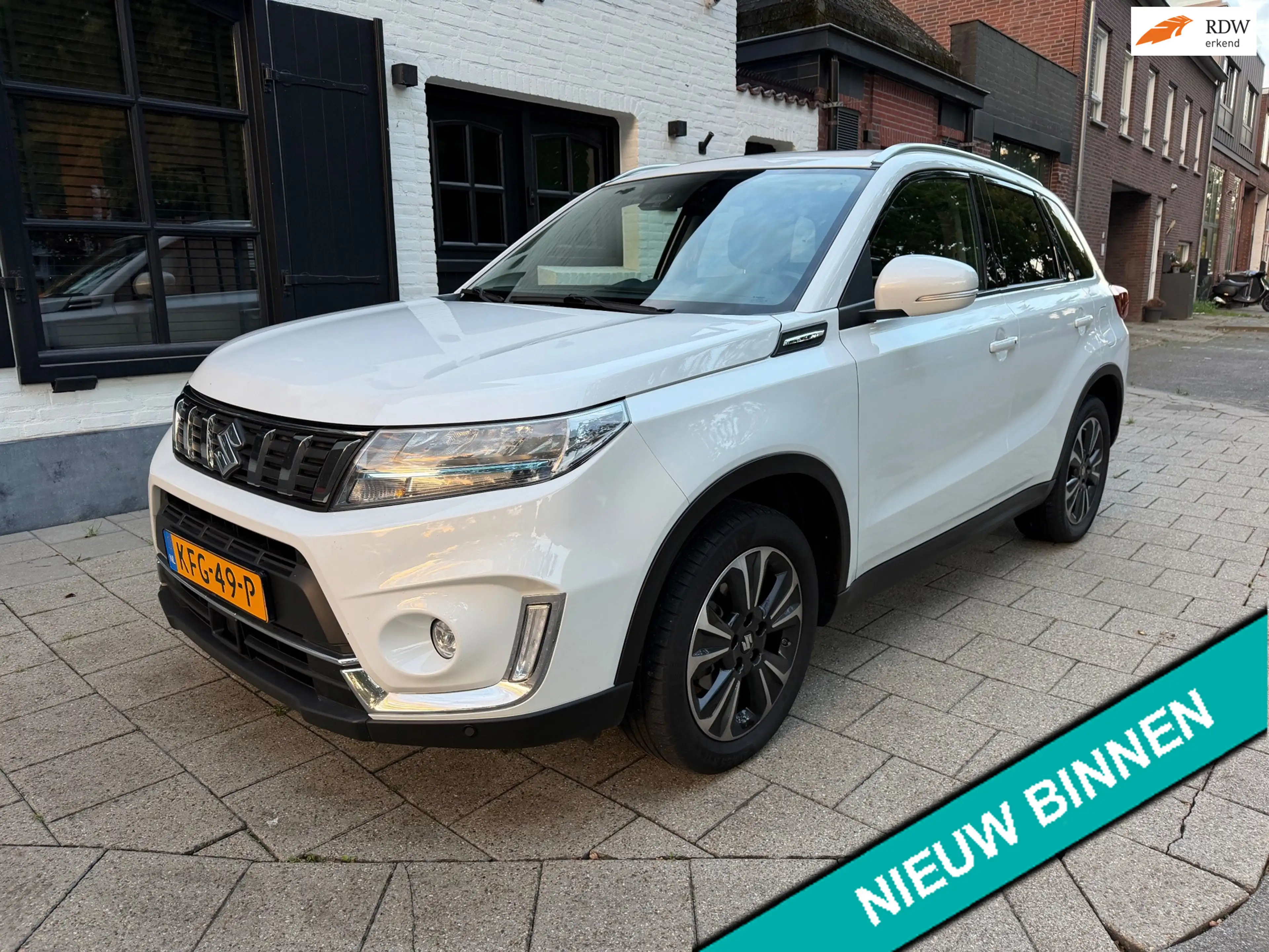Suzuki Vitara 1.5 Hybrid Select AllGrip, AUTOMAAT, GARANTIE, Nw.