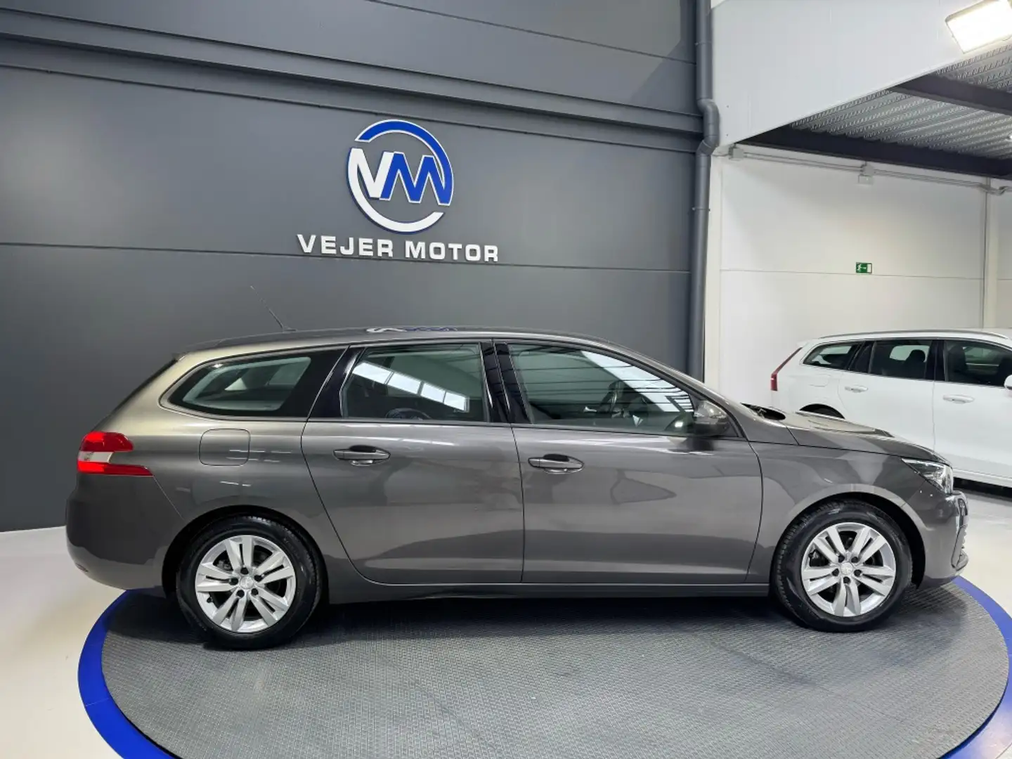 Peugeot 308 1.5BlueHDi S&S Access 100 Gris - 2