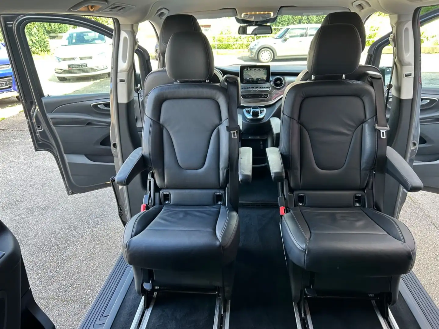 Mercedes-Benz V 250 d Lang/NAVI/LEDER/KAMERA/2X EL,TÜRE/7SITZE Szary - 2
