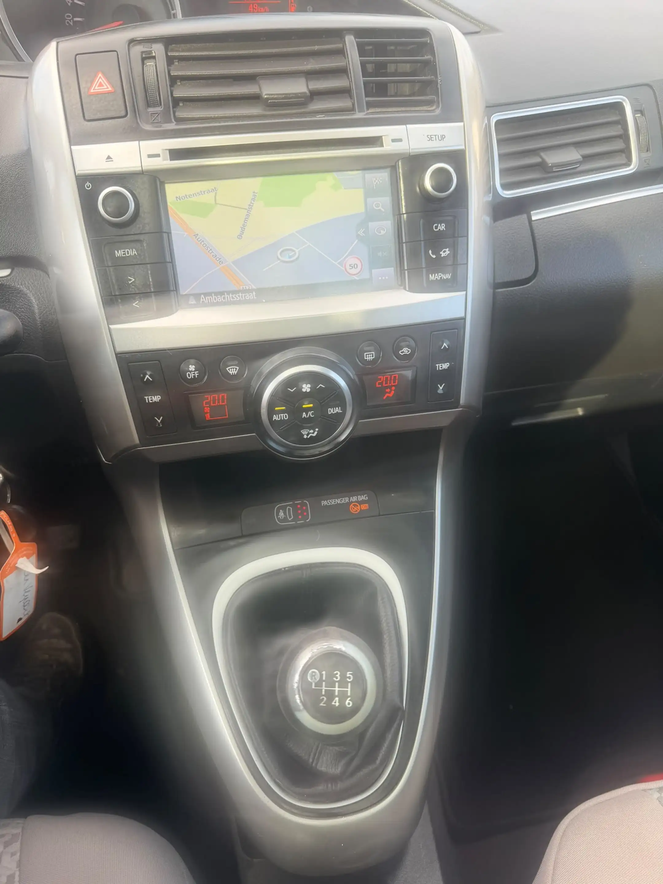 Toyota Verso 7places — photo 9