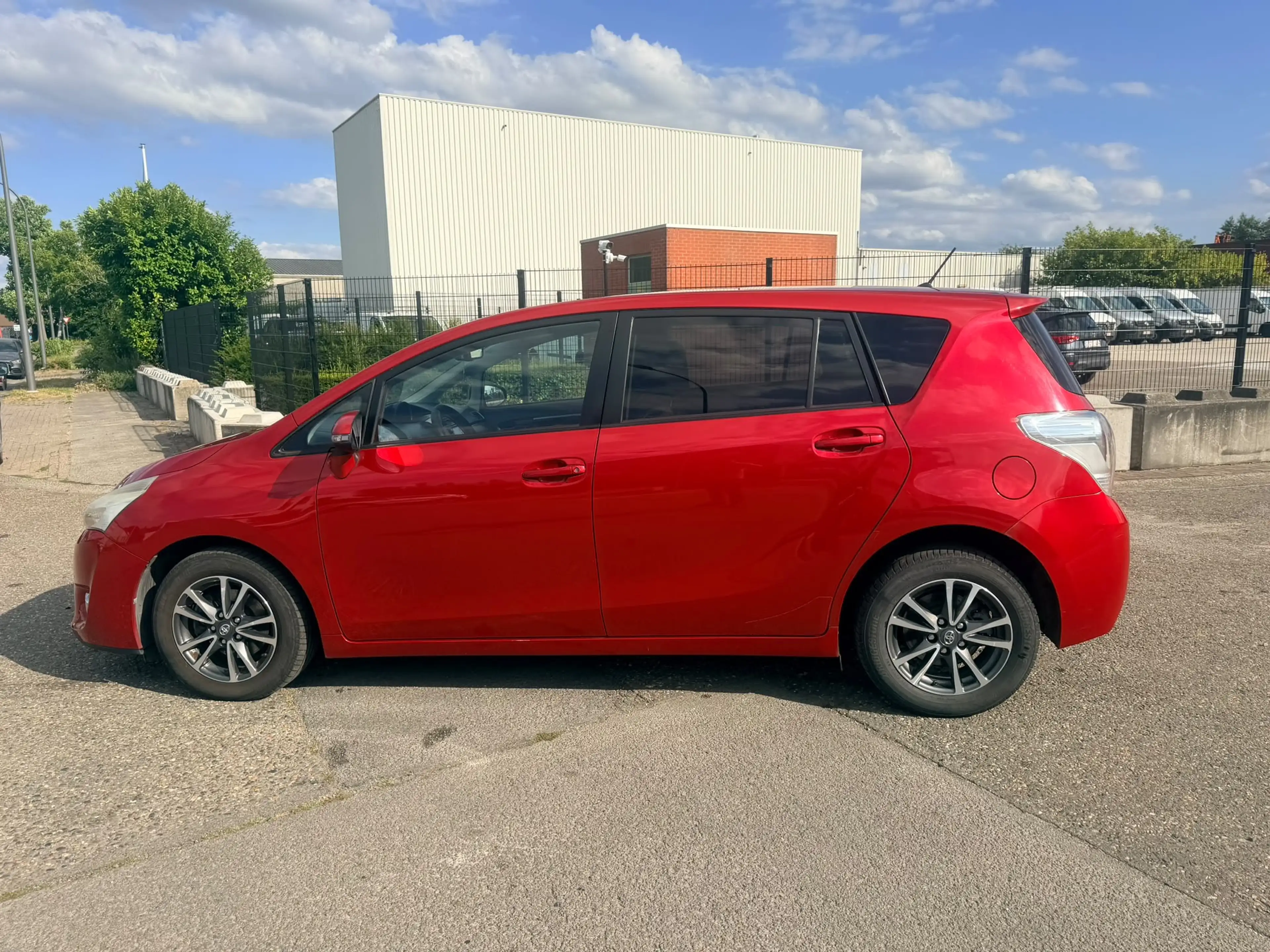 Toyota Verso 7places — photo 2