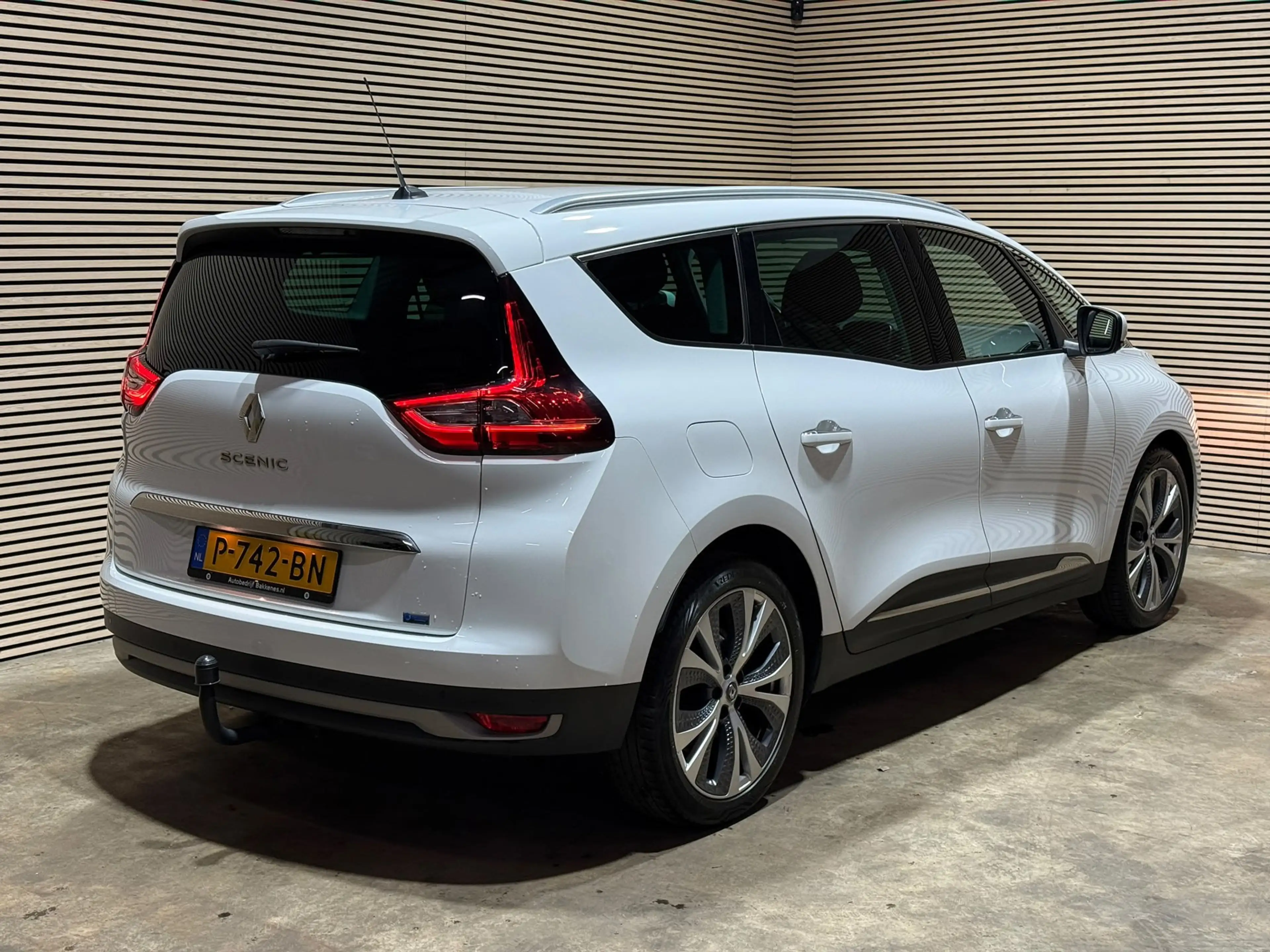 Renault Grand Scenic 1.2 TCe Intens | Airco | Cruise | Trekhaak — photo 2