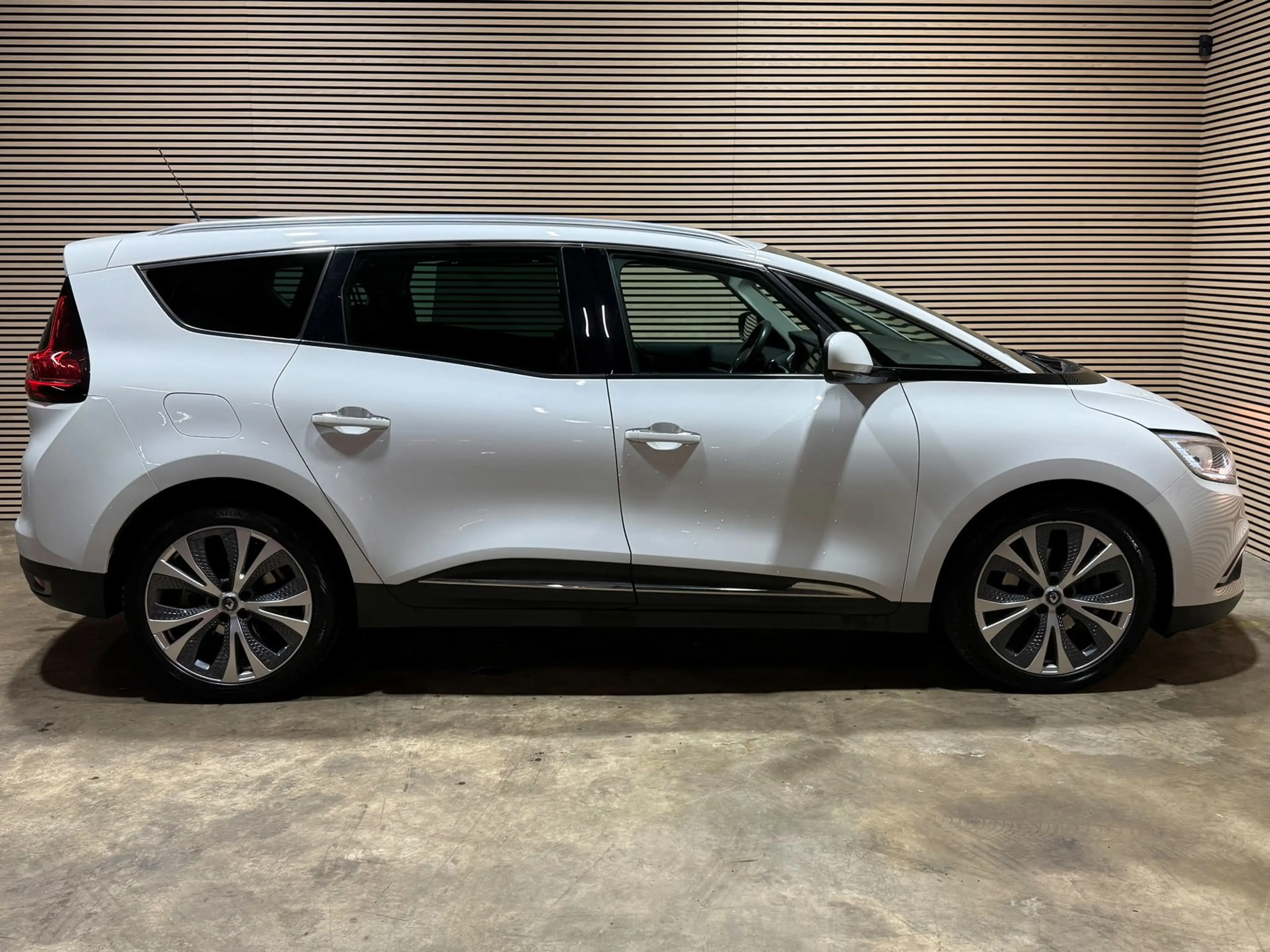 Renault Grand Scenic 1.2 TCe Intens | Airco | Cruise | Trekhaak — photo 6
