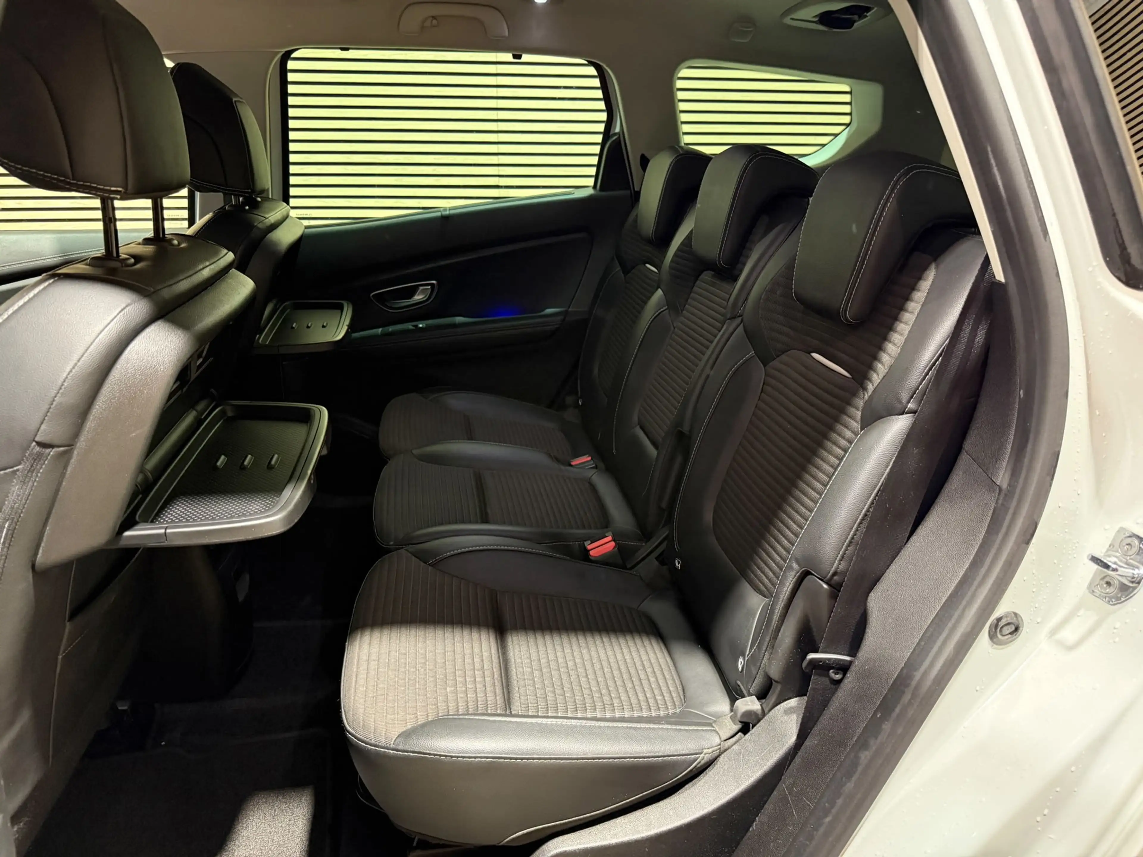 Renault Grand Scenic 1.2 TCe Intens | Airco | Cruise | Trekhaak — photo 11