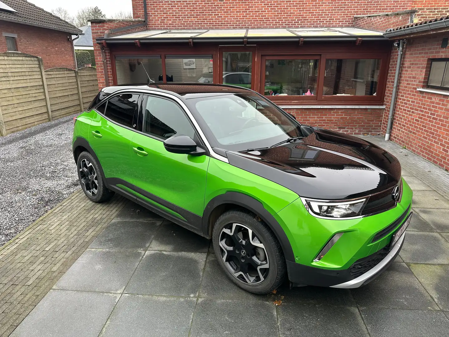Opel Mokka 50 kWh Ultimate Groen - 2