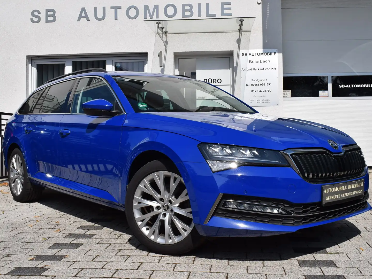 Skoda Superb Ambition iV e-Hybrid Navi/Temp/WinterP/Led/ALU Blau - 1