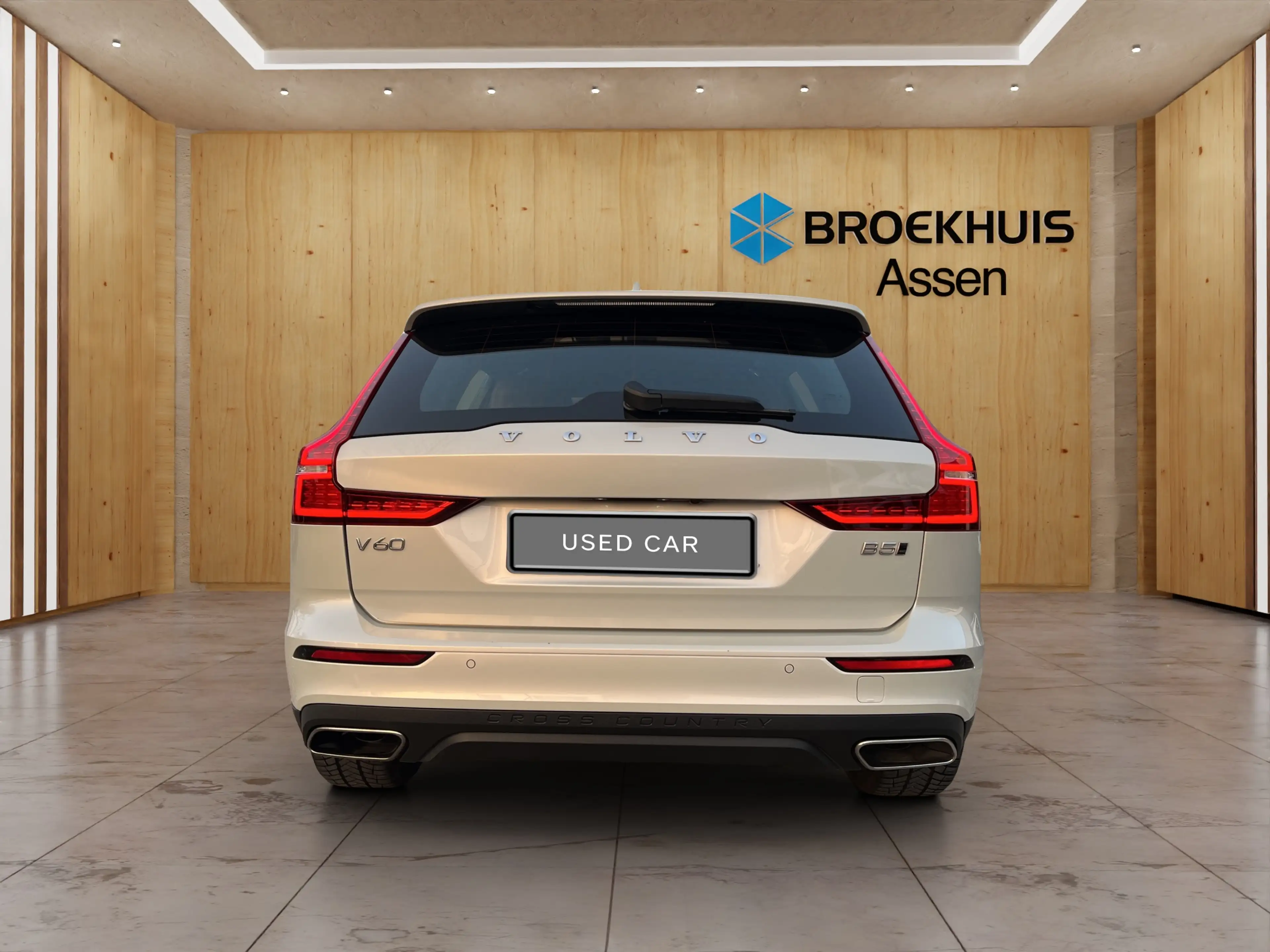 Volvo V60 Cross Country 2.0 B5 AWD Plus | Panoramisch schuif/ kanteldak | — photo 4