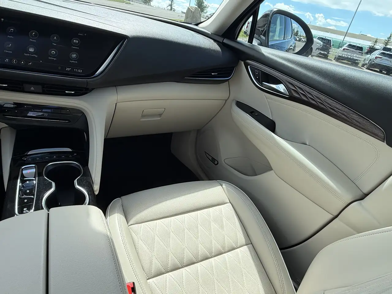 Buick Envision снимка Buick Envision