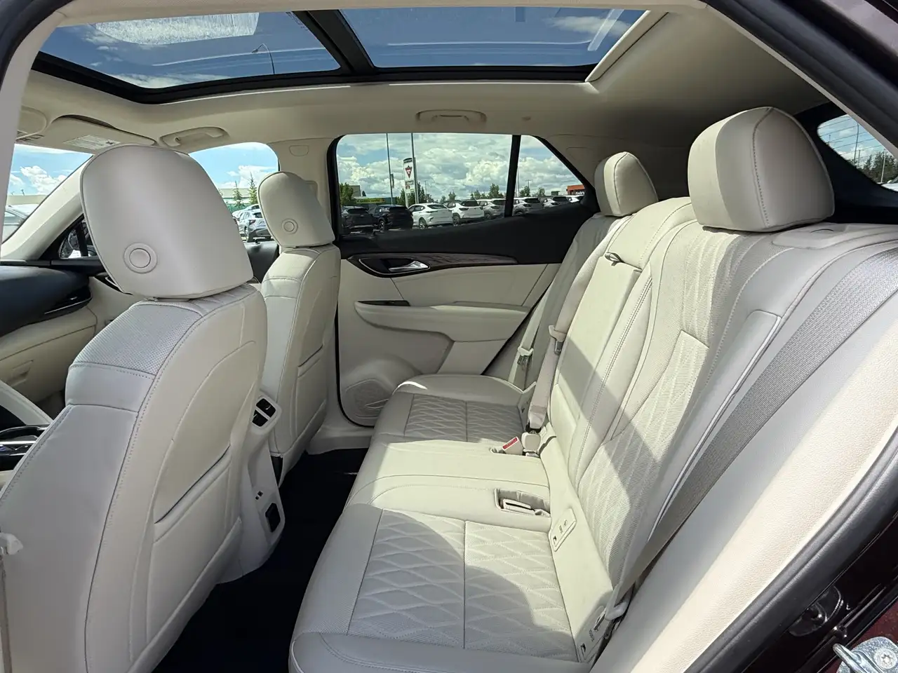 Buick Envision снимка Buick Envision