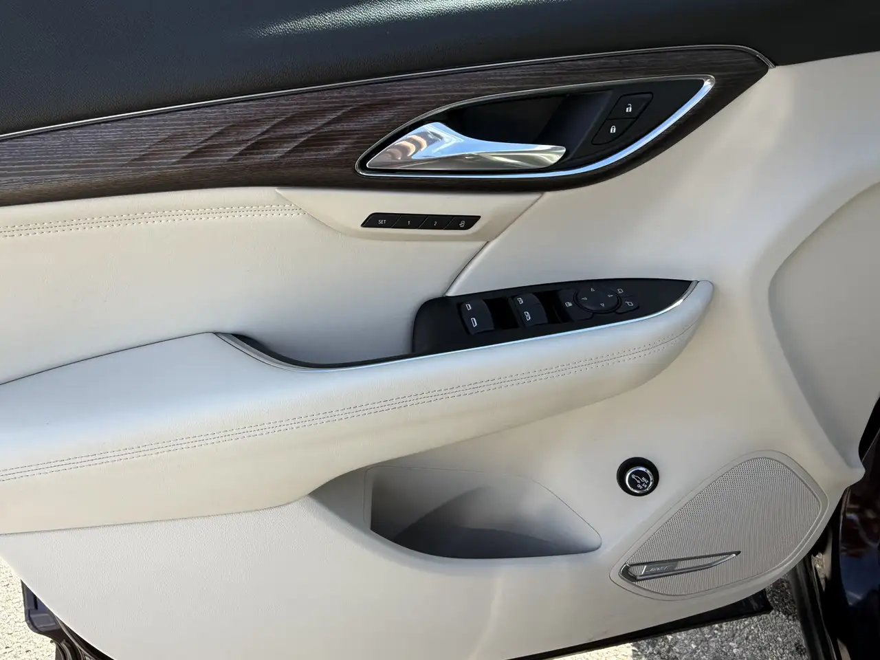 Buick Envision снимка Buick Envision