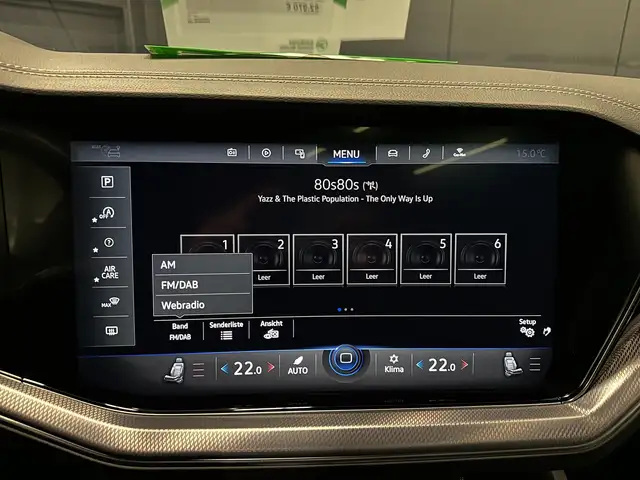 Volkswagen Touareg view 28