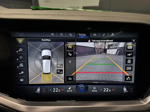 Volkswagen Touareg view 23