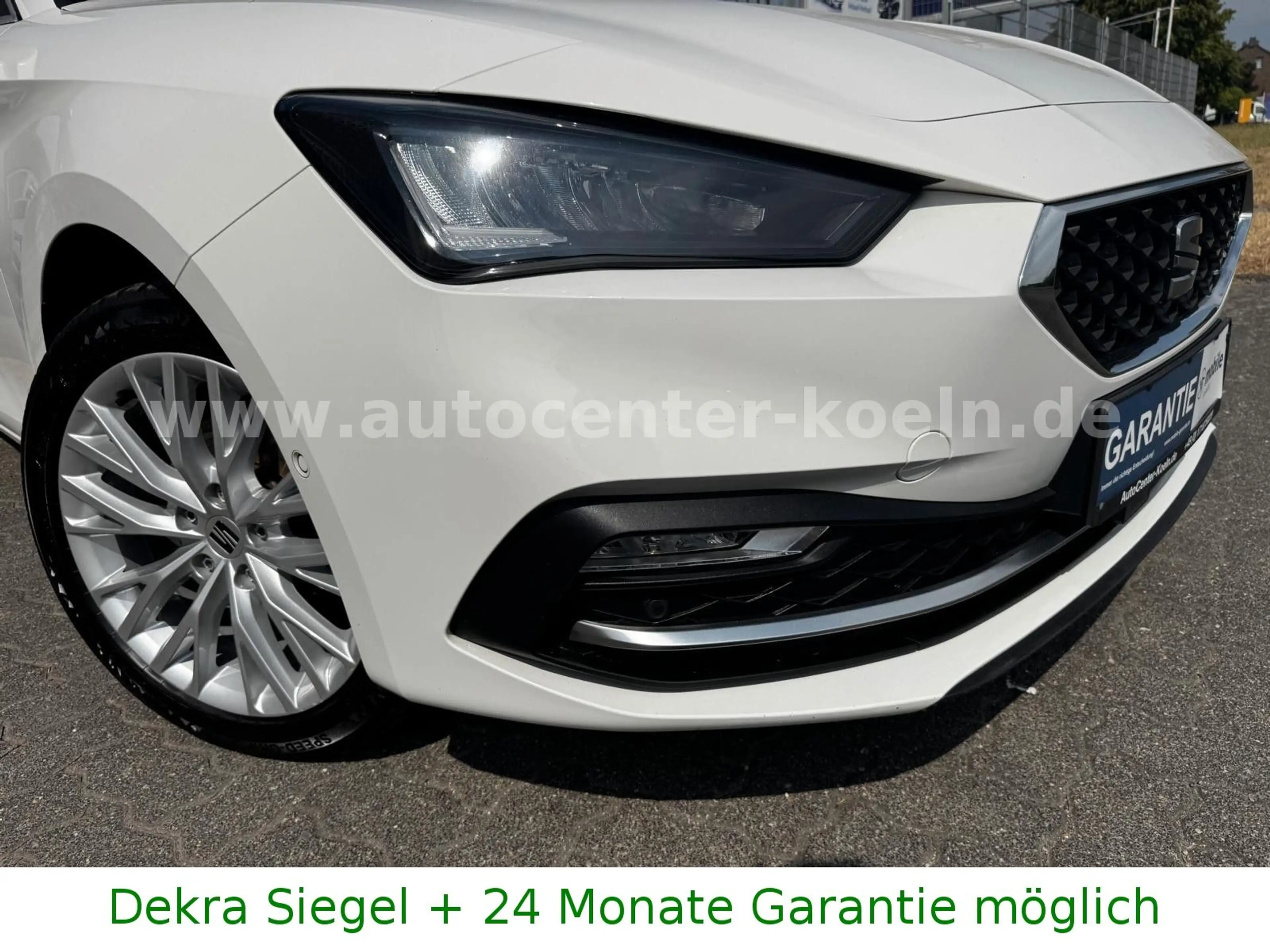 SEAT Leon Xcellence Plus.110kW.AHK.App.SHZ.PDC.1-Hand — photo 5