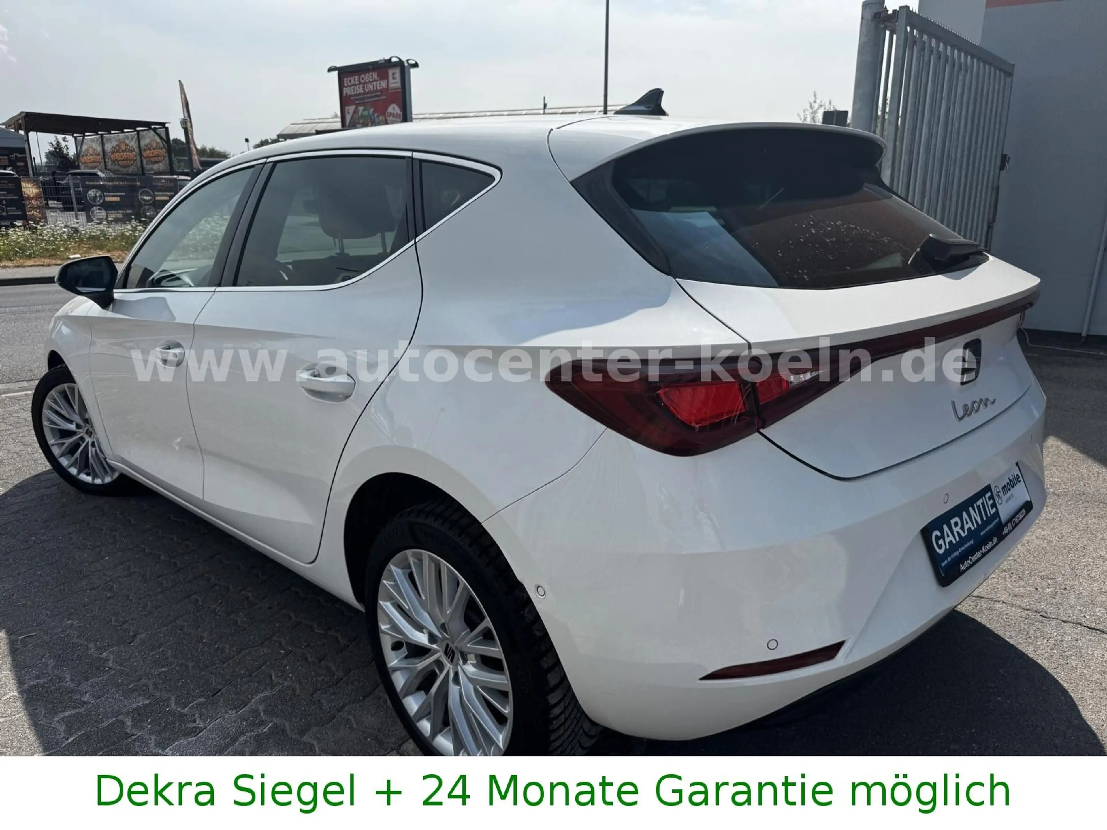 SEAT Leon Xcellence Plus.110kW.AHK.App.SHZ.PDC.1-Hand — photo 6