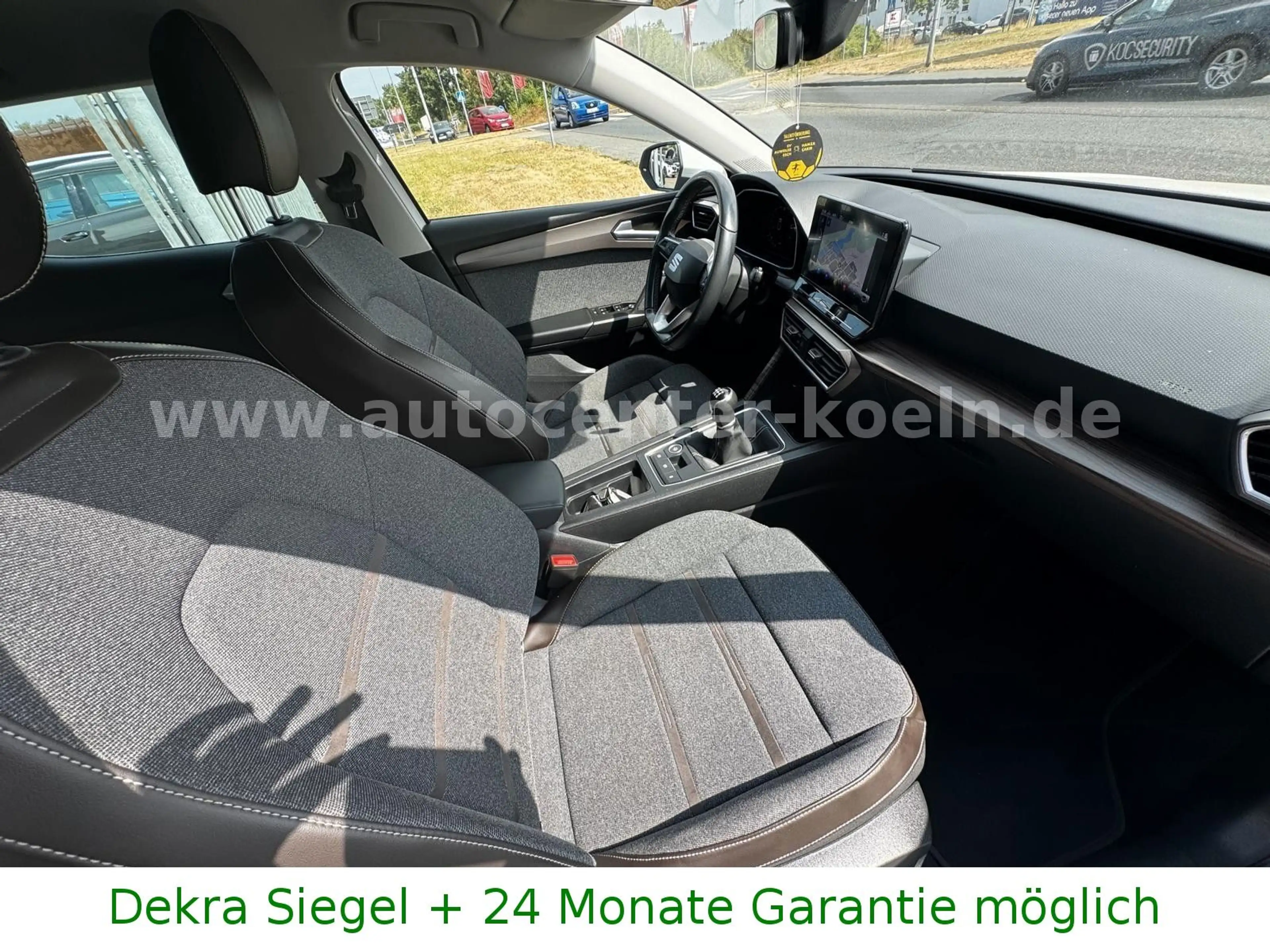 SEAT Leon Xcellence Plus.110kW.AHK.App.SHZ.PDC.1-Hand — photo 14