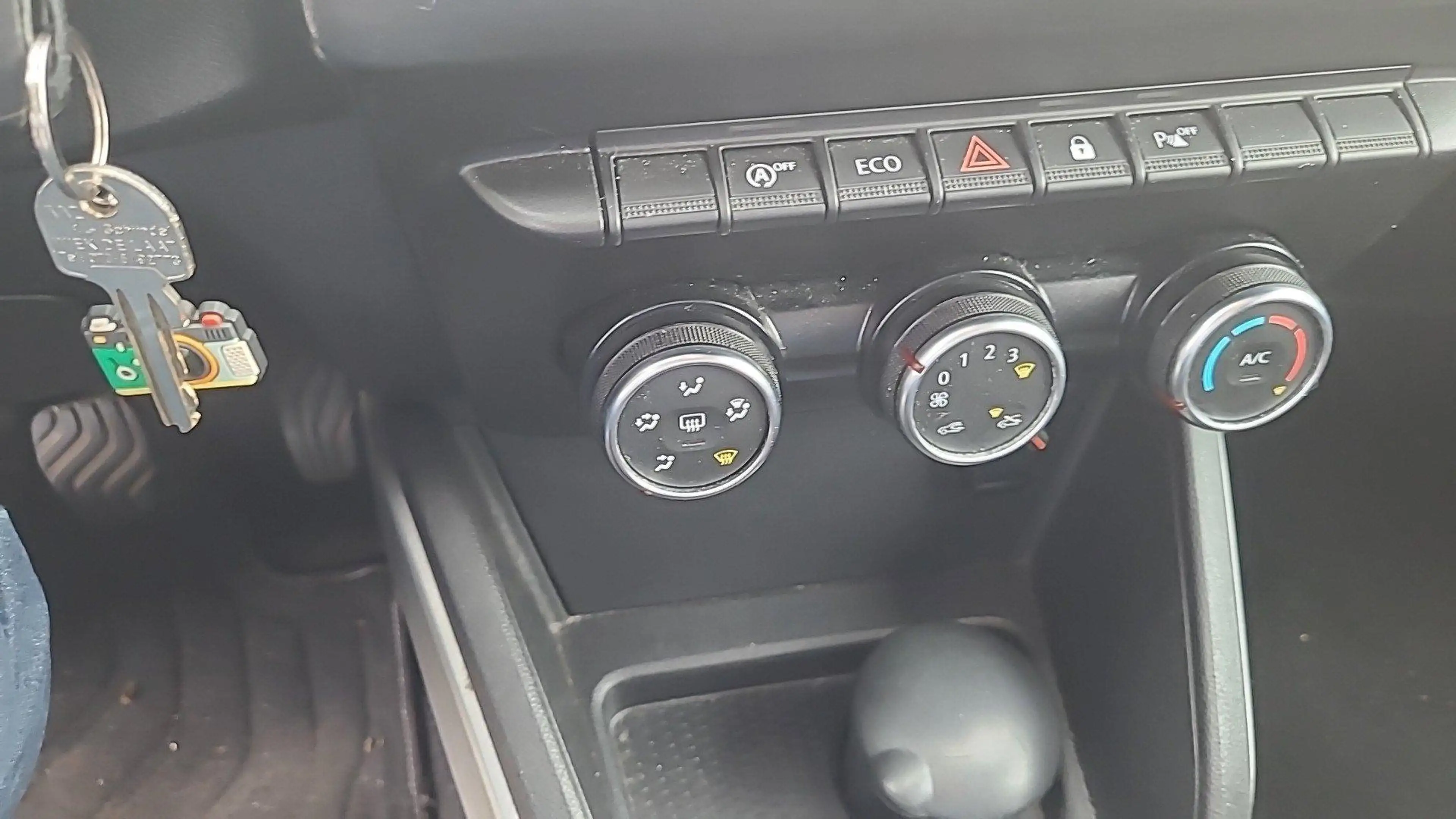 Dacia Duster 1.0 TCe Bi-Fuel Prestige | Trekhaak | Airco | Navi — photo 8