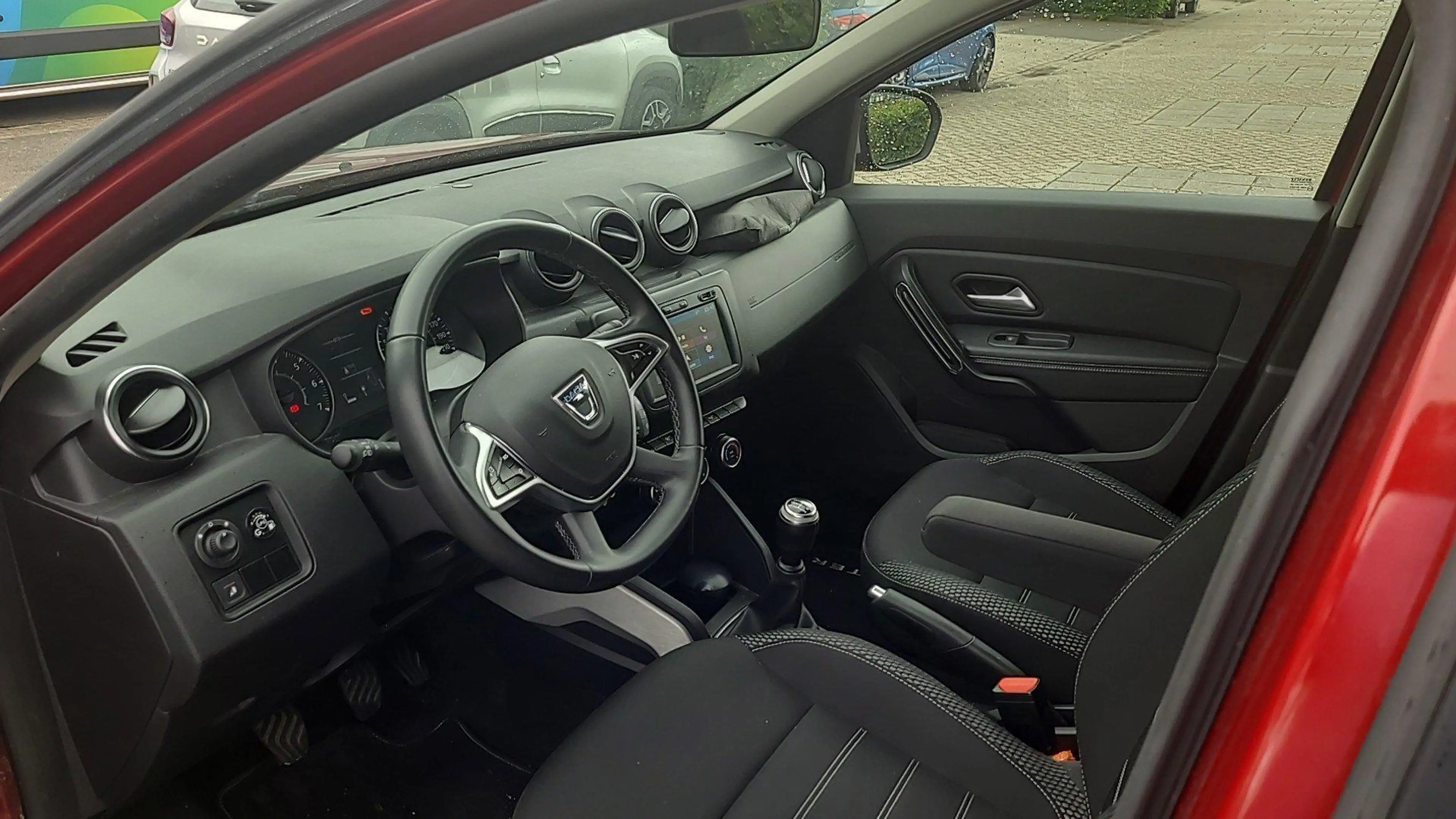 Dacia Duster 1.0 TCe Bi-Fuel Prestige | Trekhaak | Airco | Navi — photo 7