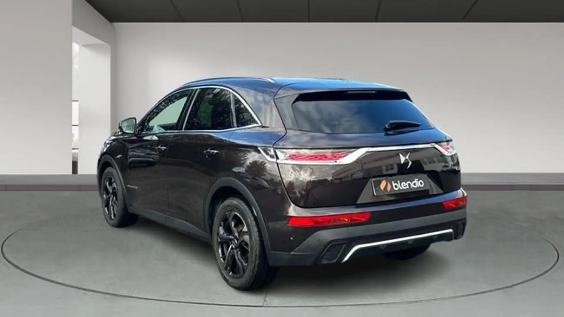 DS Automobiles DS 7 Crossback 1.5BlueHDi So Chic Burdeos - 2