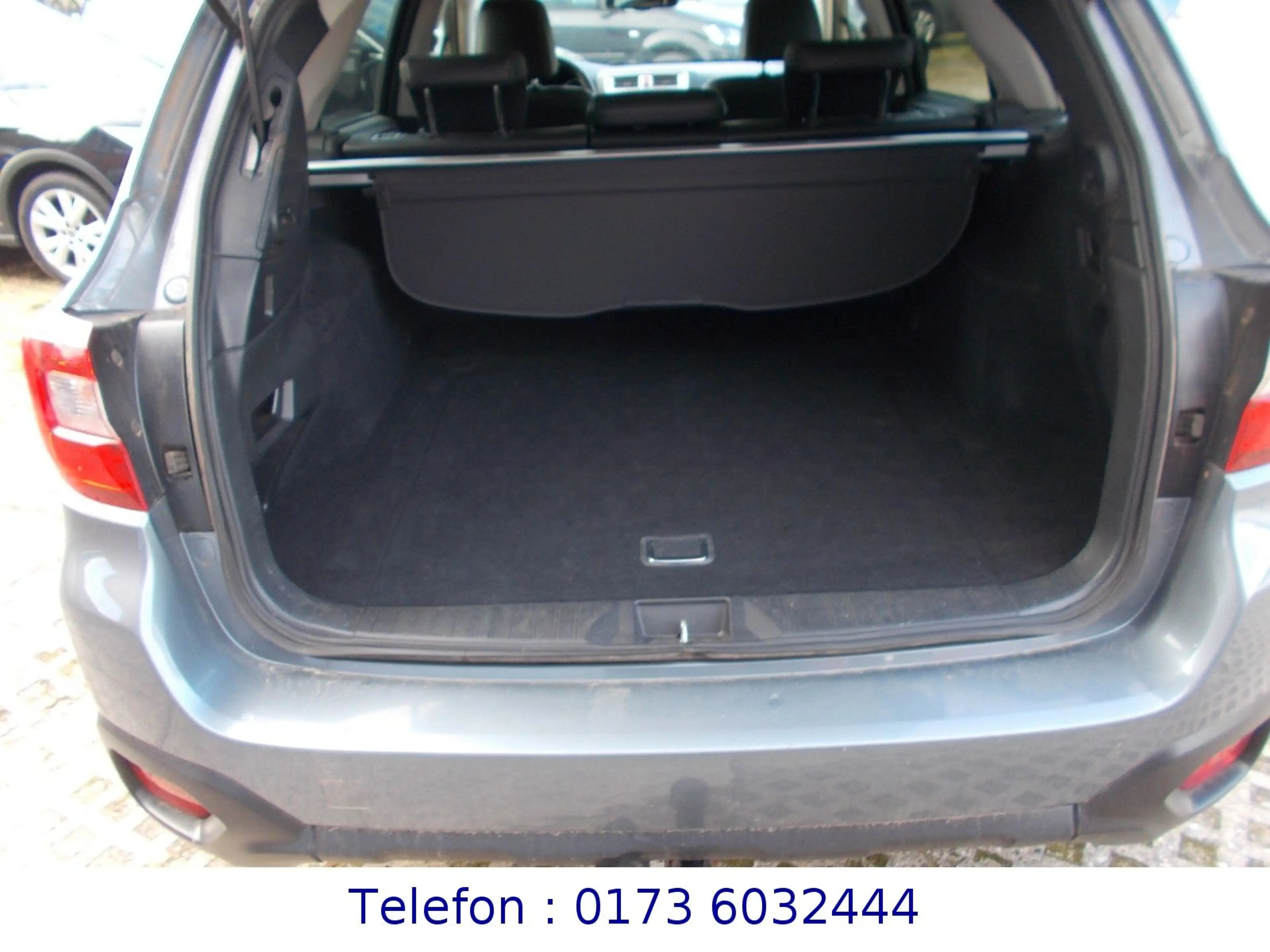 Subaru OUTBACK 2.0 D  Active 4WD CVT — photo 13