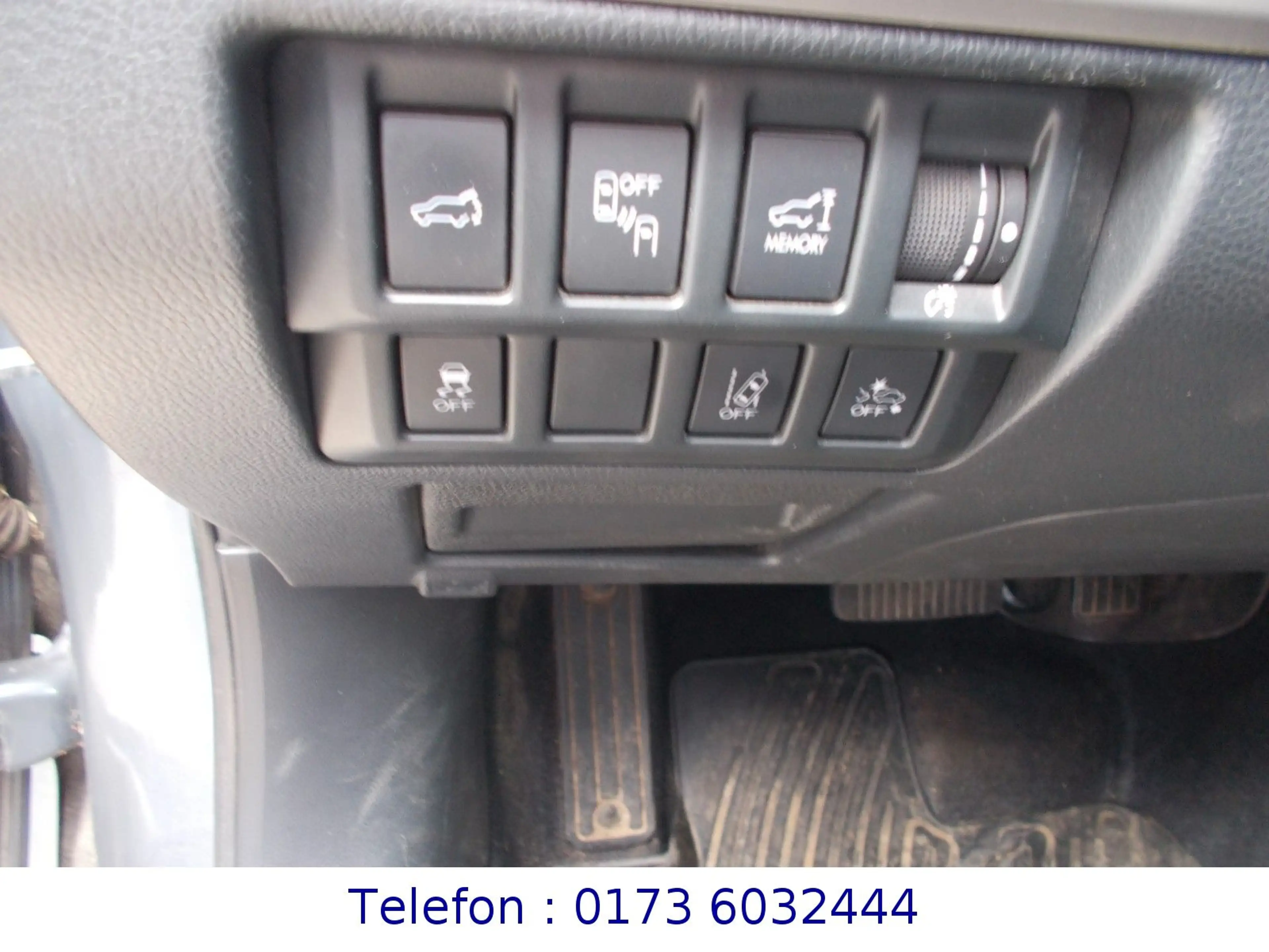 Subaru OUTBACK 2.0 D  Active 4WD CVT — photo 24