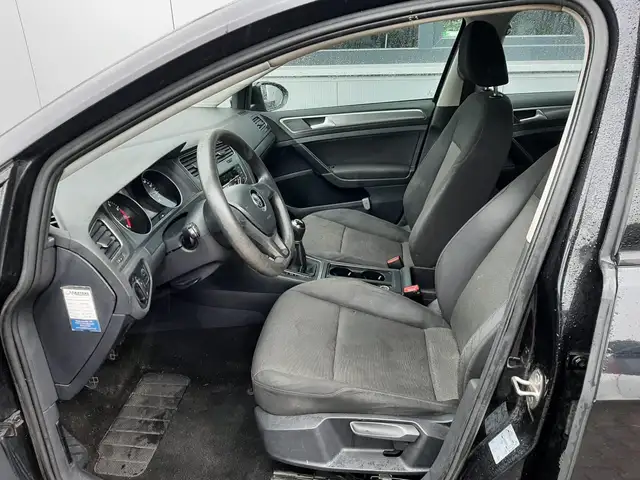 Volkswagen Golf view 7
