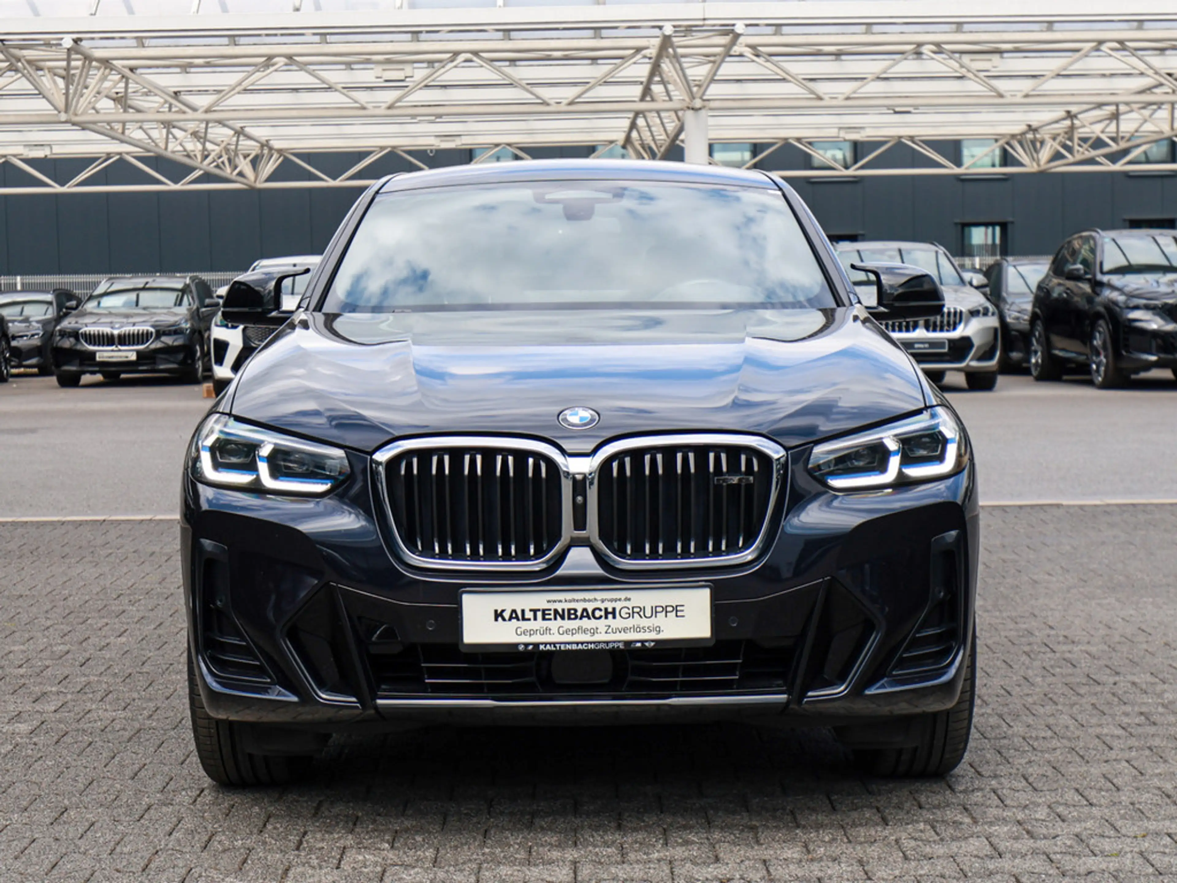 BMW X4 M 40d xDrive FACEL. HUD 360° LASER LED NAVI — photo 3