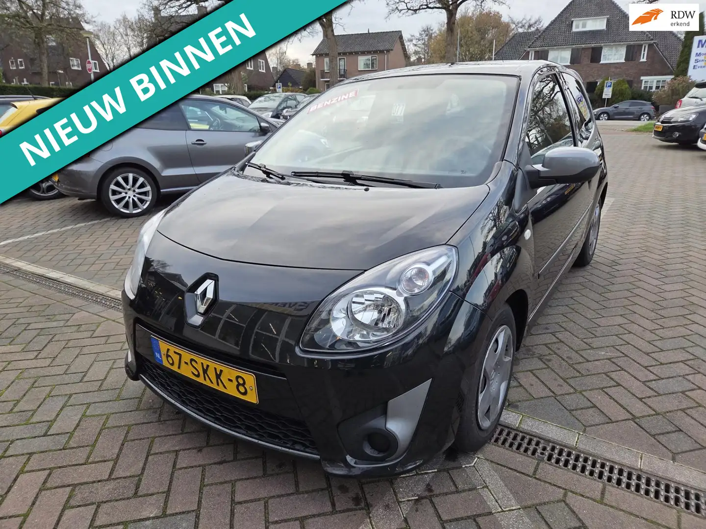 Renault Twingo 1.2-16V Collection LEUKE AUTO RIJDT EN SCHAKELT GO Zwart - 1