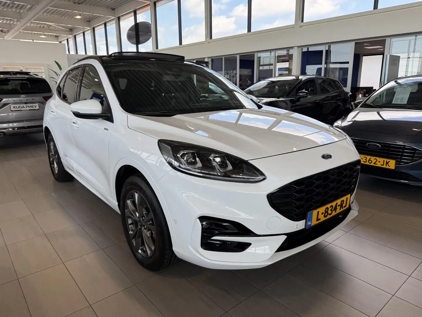 Ford Kuga 2.5 PHEV ST-Line X 18'' | Elektrische Trekhaak | H Wit - 2