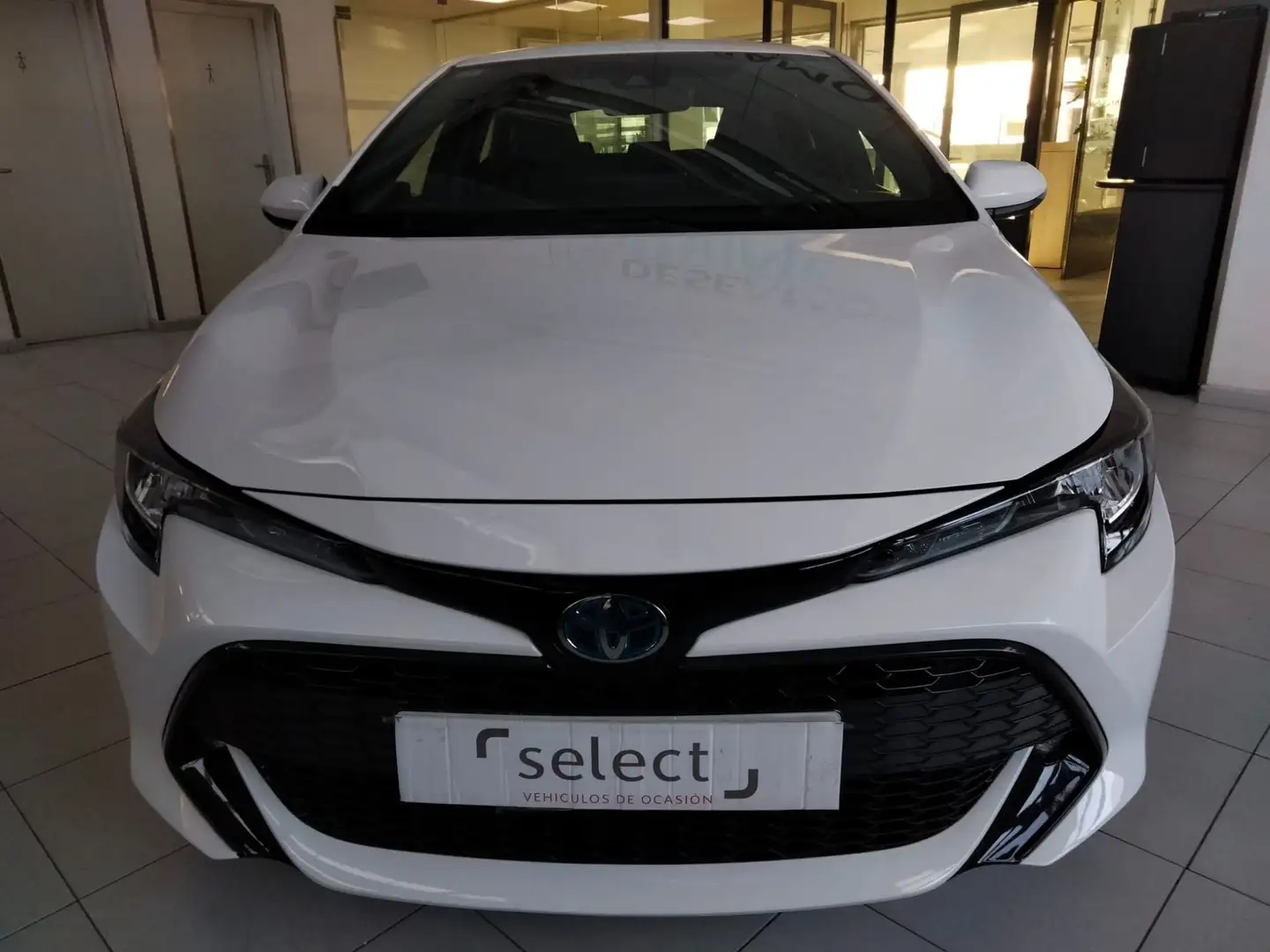 Toyota Corolla 1.8 125cv  E-CVT Advance - 1