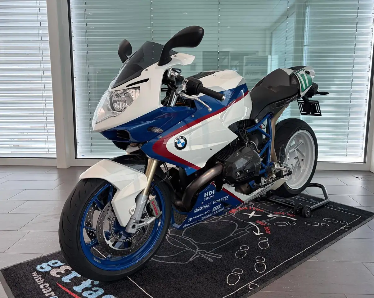 BMW HP2 Sport