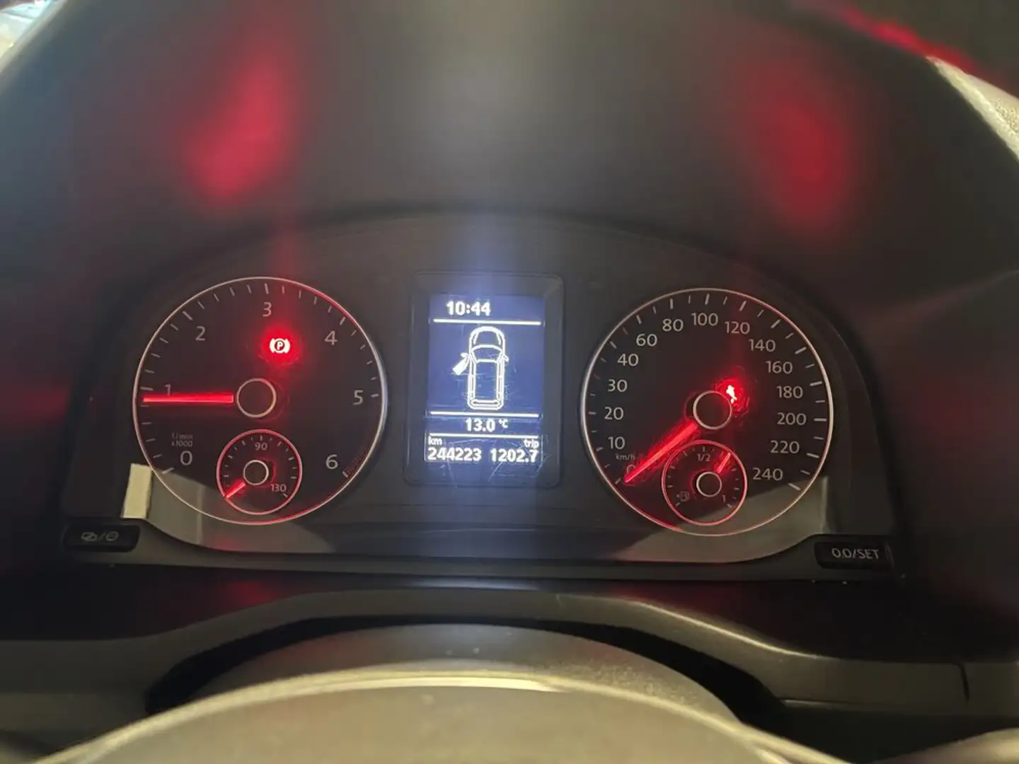 Volkswagen Caddy Trendline BMT 4Motion Weiß - 2