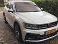 Volkswagen Tiguan 1.5 TSI Highl. Bus R dealer onderhouden 94.000 km Wit - thumbnail 1