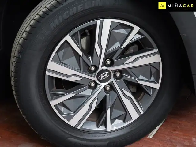 Hyundai Tucson view 27