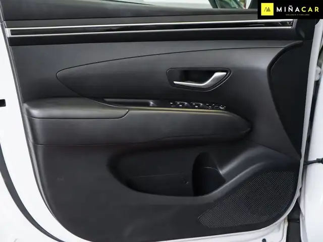 Hyundai Tucson view 24