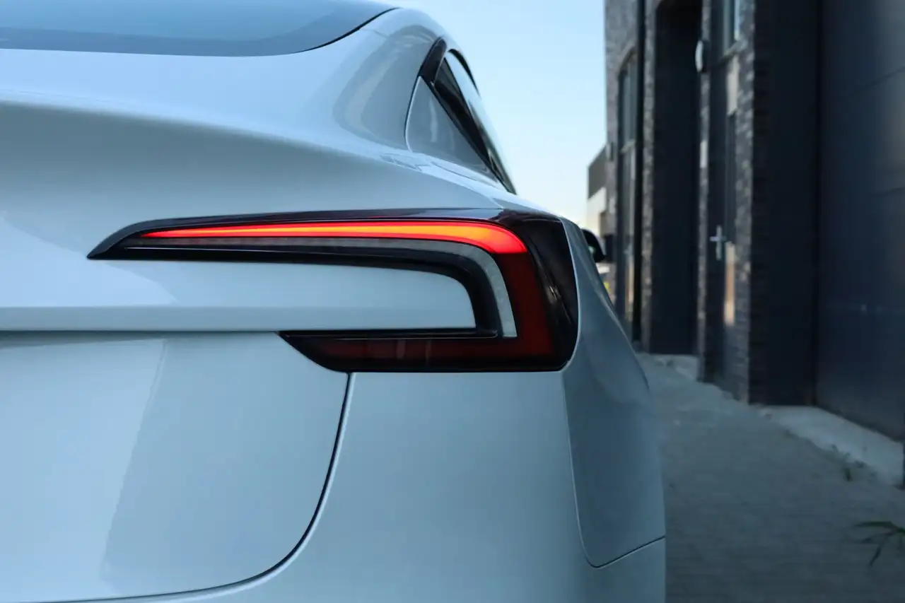 Tesla Model 3 RWD 60 kWh Elektr. klep Stoelventilatie Ryzen, миниатюра 9