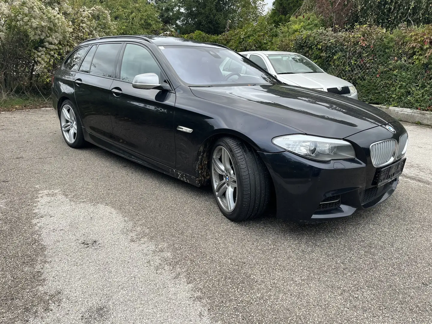 BMW M550 M550d xDrive Touring Sport-Aut. - 2