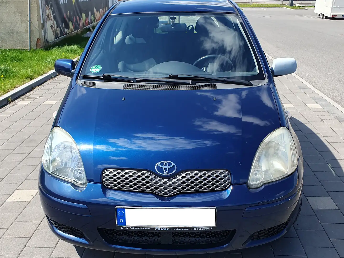 Toyota Yaris Yaris 1.3 Blau - 2