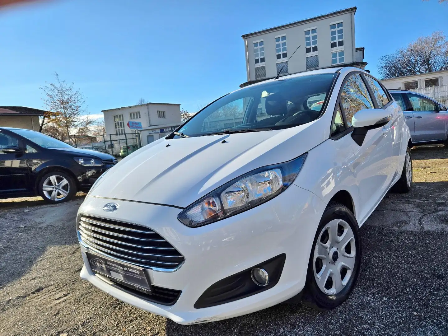 Ford Fiesta Trend / Automatik Weiß - 1