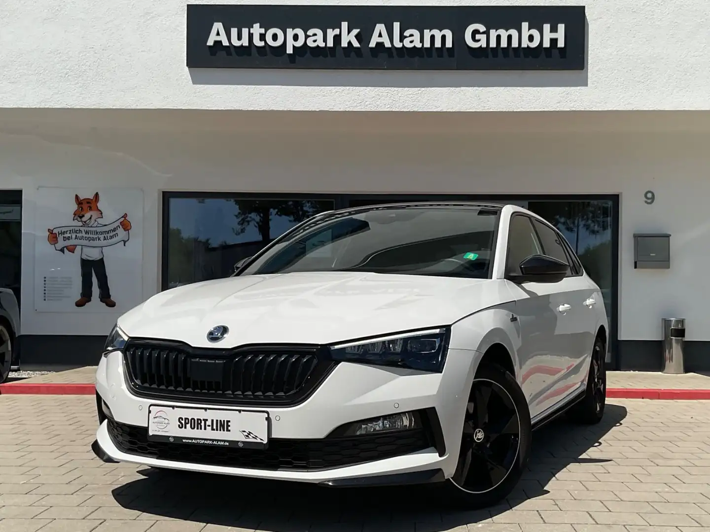 Skoda Scala 1,0 TSI Monte Carlo Lane Klima Pano Sound Weiß - 1
